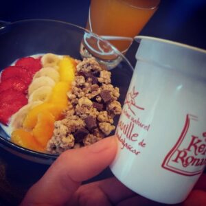 bowl yaourt fruits saison